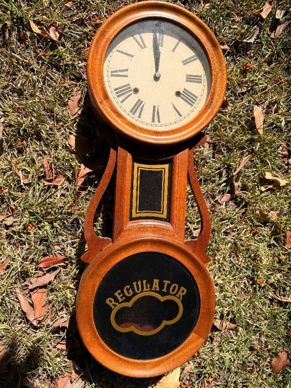 Antique-Style Figure-8 
